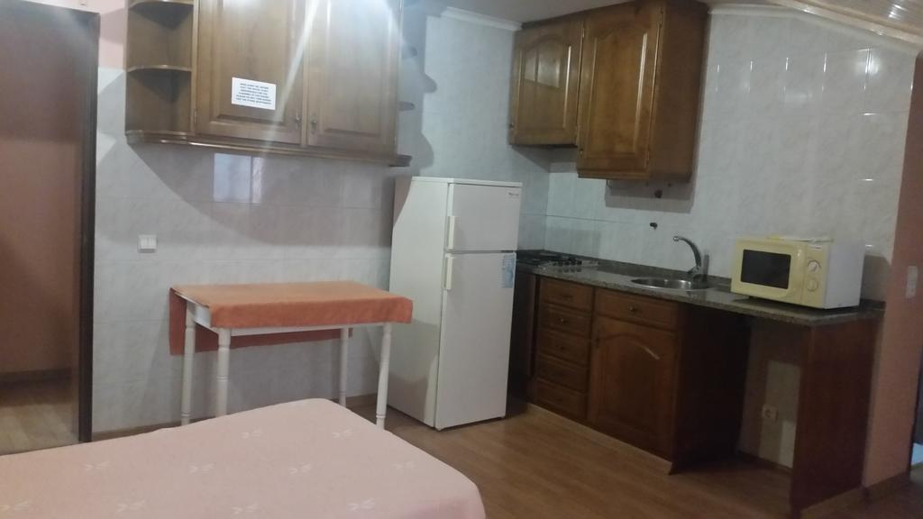 Pensao Residencial Roma Hotel Lisbon Room photo